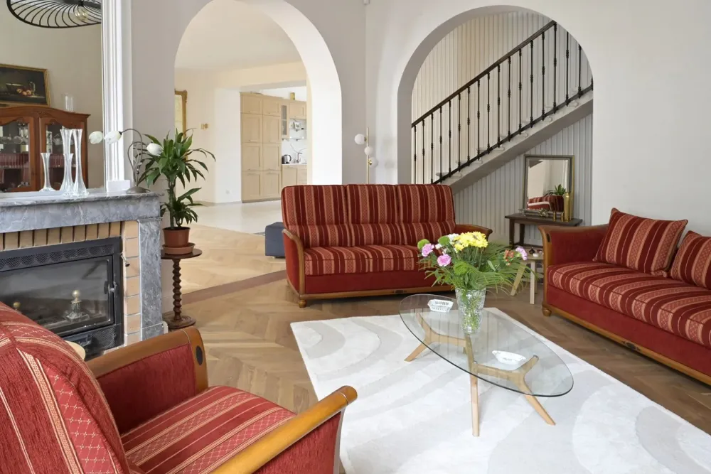 Château La Galiane 048 webwebp